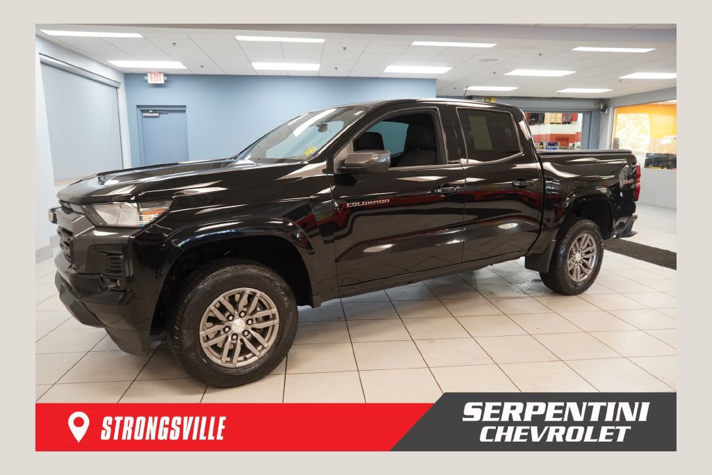 2023 Chevrolet Colorado 4WD LT 4WD photo