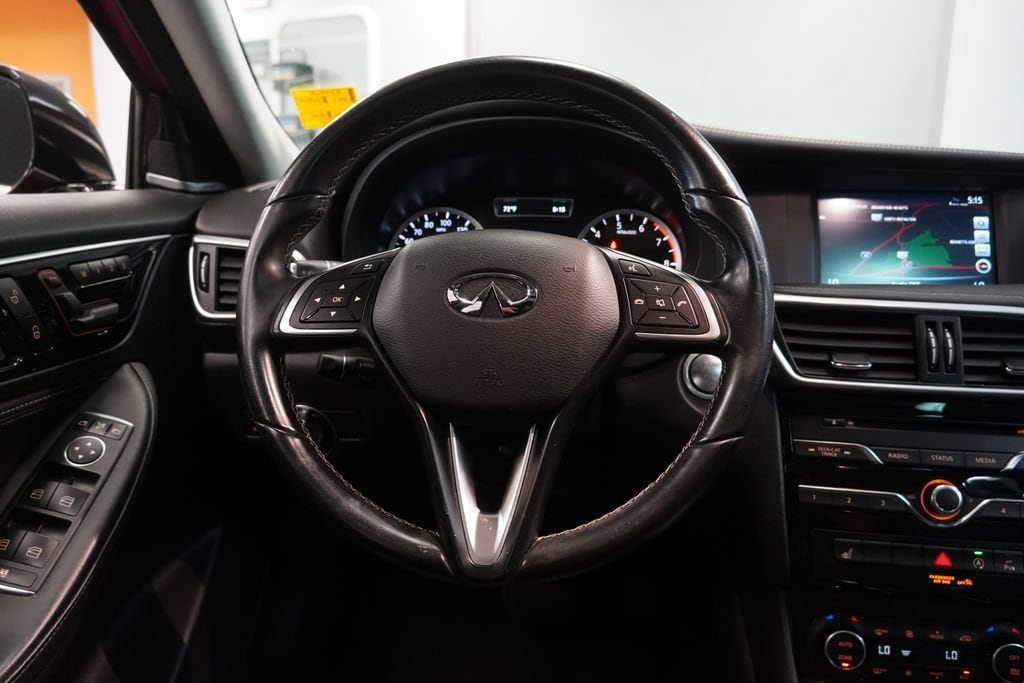 2017 INFINITI QX30 Premium - Photo 17