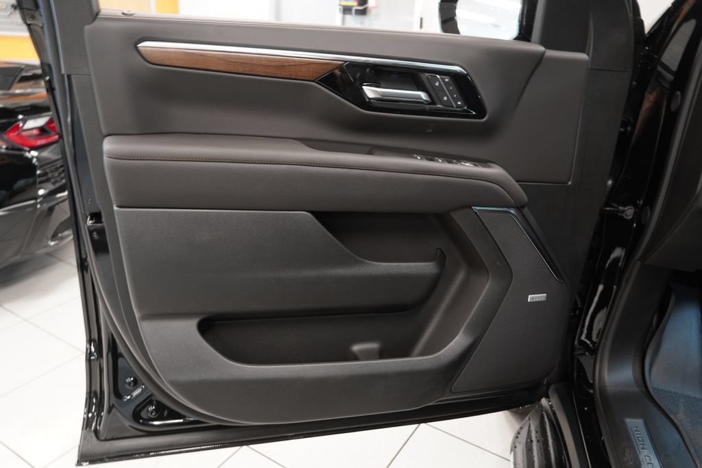 2026 Chevrolet Tahoe High Country - Photo 21