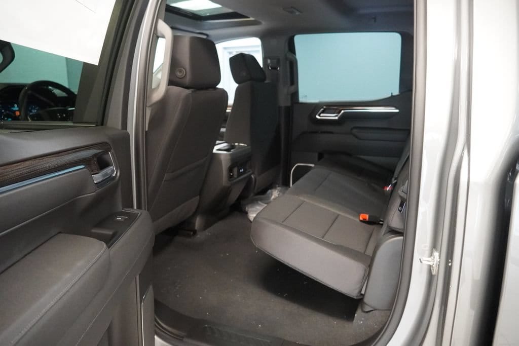 2026 Chevrolet Silverado 1500 LT Trail Boss - Photo 18
