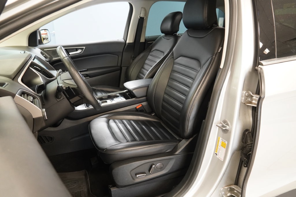 Used 2019 Ford Edge SEL SUV