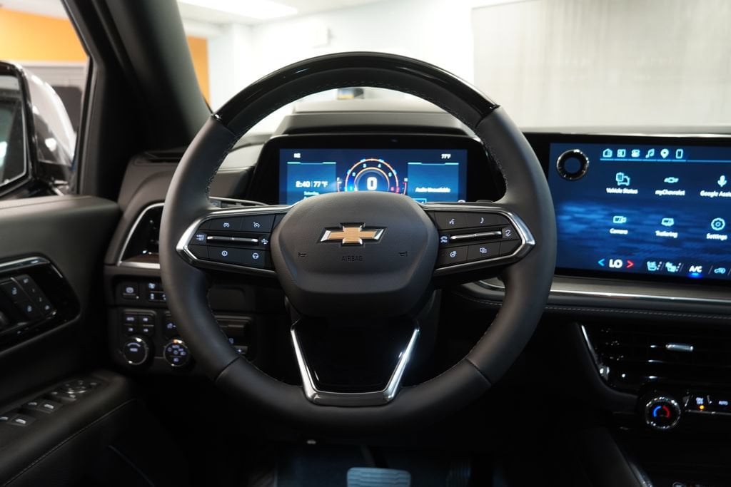 2026 Chevrolet Suburban Premier - Photo 21