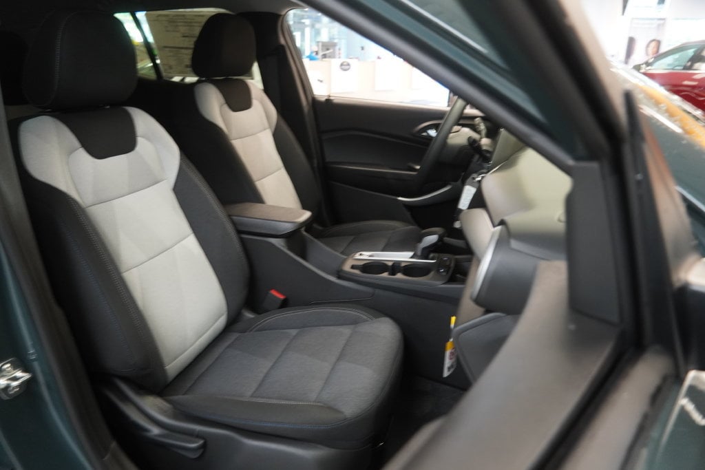 2026 Chevrolet Trax LS - Photo 31