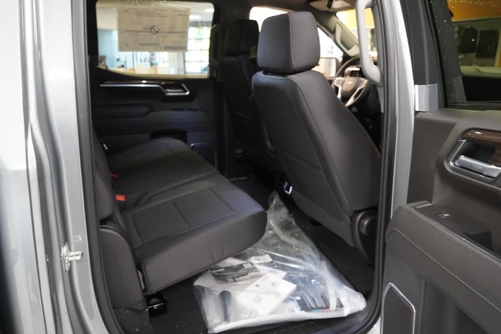 2026 Chevrolet Silverado 1500 LT - Photo 19