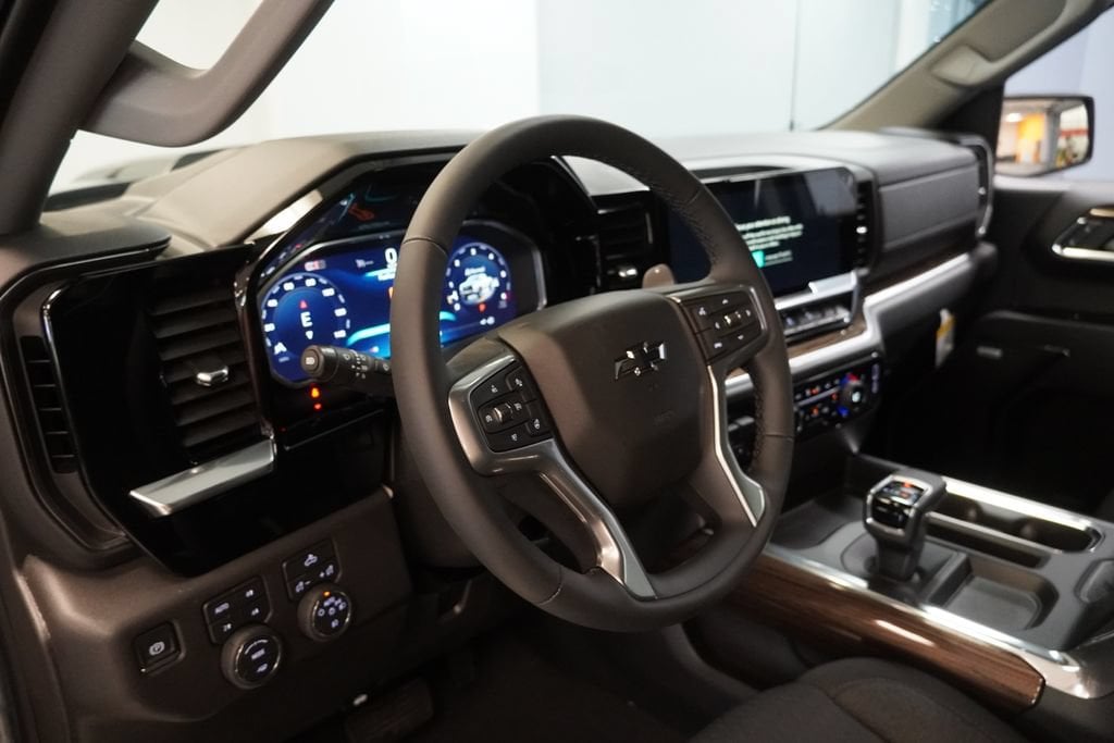 2026 Chevrolet Silverado 1500 LT Trail Boss - Photo 7