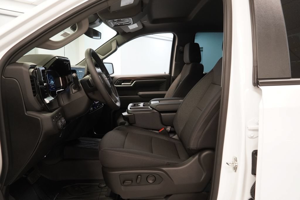 New 2026 Chevrolet Silverado 1500 LT Truck
