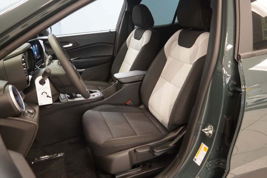 2026 Chevrolet Trax LS - Photo 3