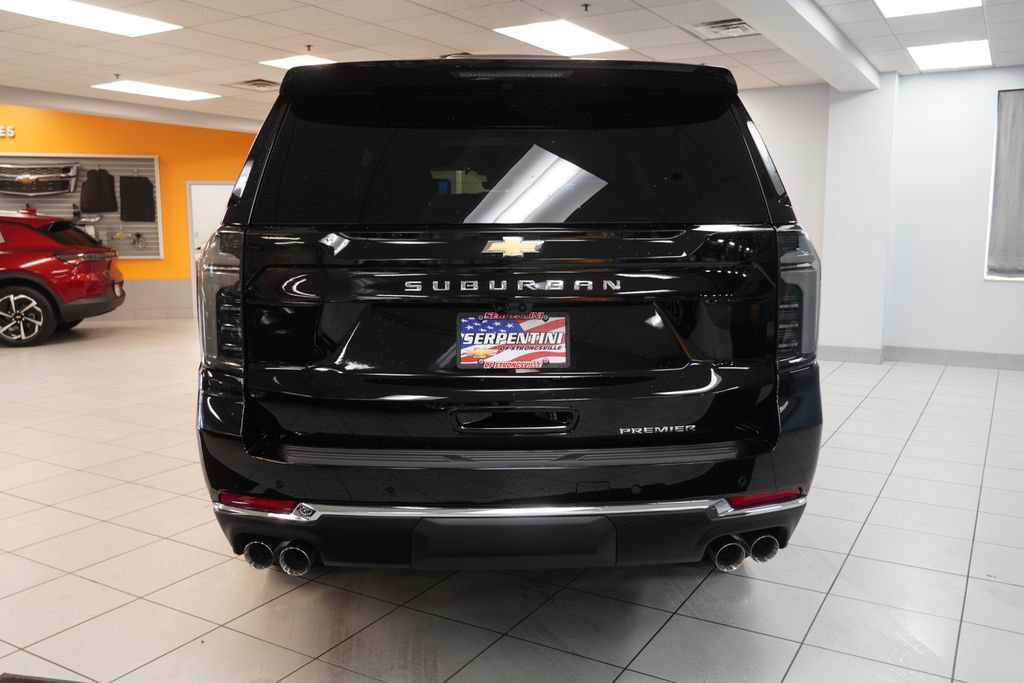 2026 Chevrolet Suburban Premier - Photo 8