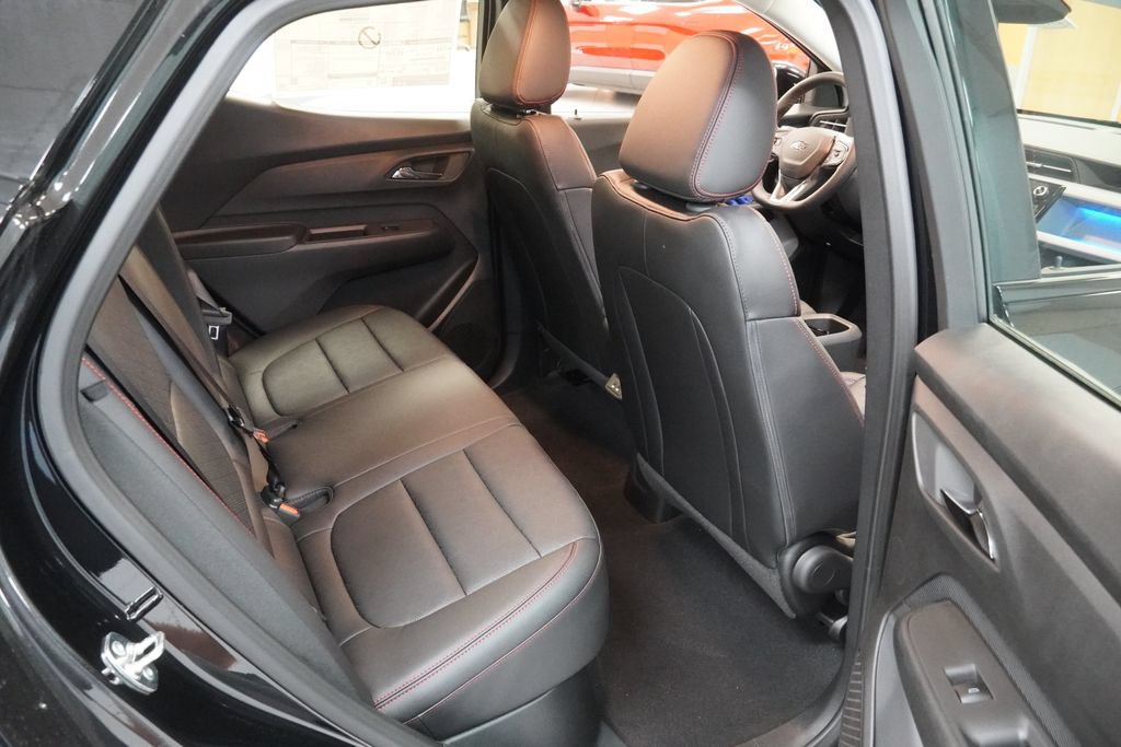 2027 Chevrolet Bolt RS - Photo 20