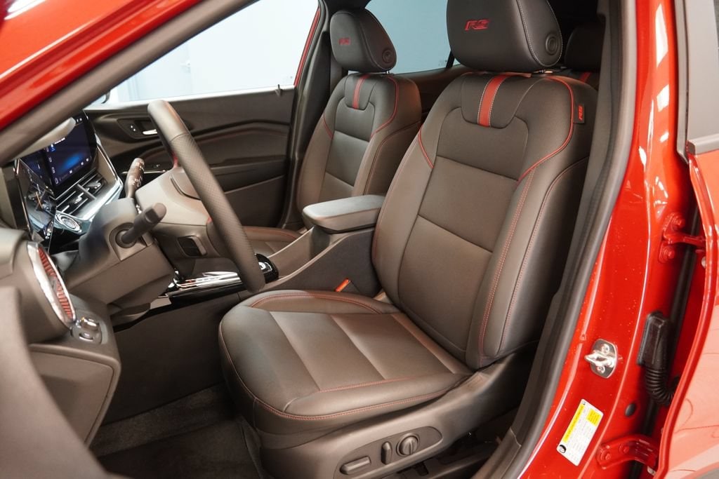 Used 2026 Chevrolet Trax 2RS SUV