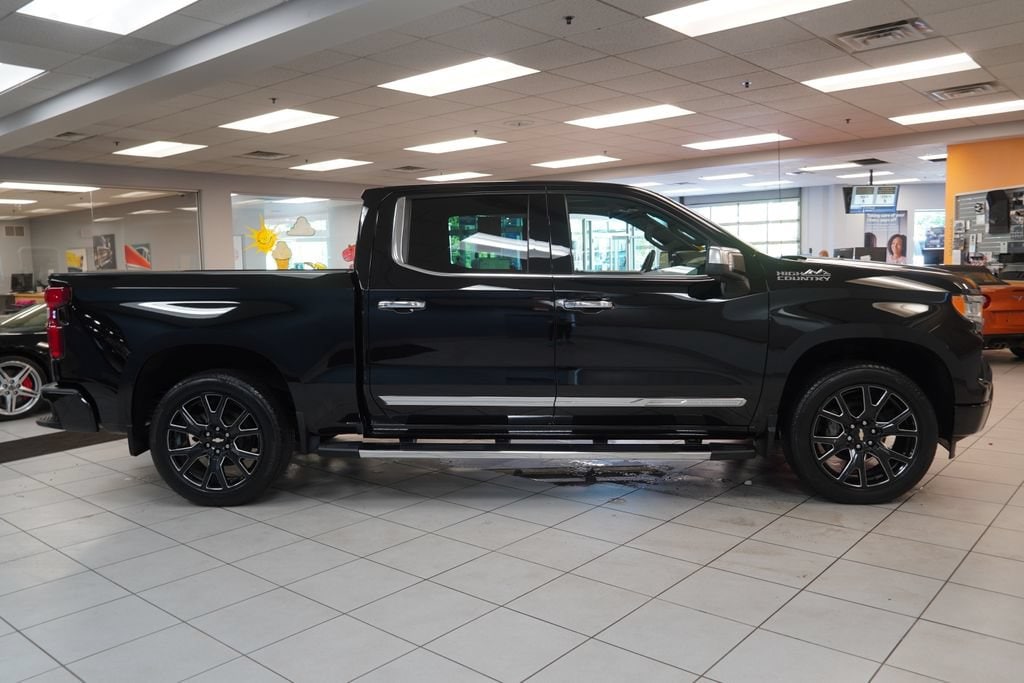 2024 Chevrolet Silverado 1500 High Country - Photo 13