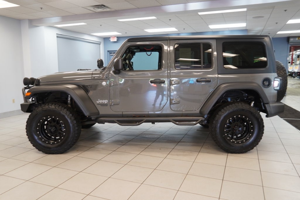 Used 2018 Jeep All-New Wrangler Unlimited Sport with VIN 1C4HJXDG9JW243529 for sale in Strongsville, OH