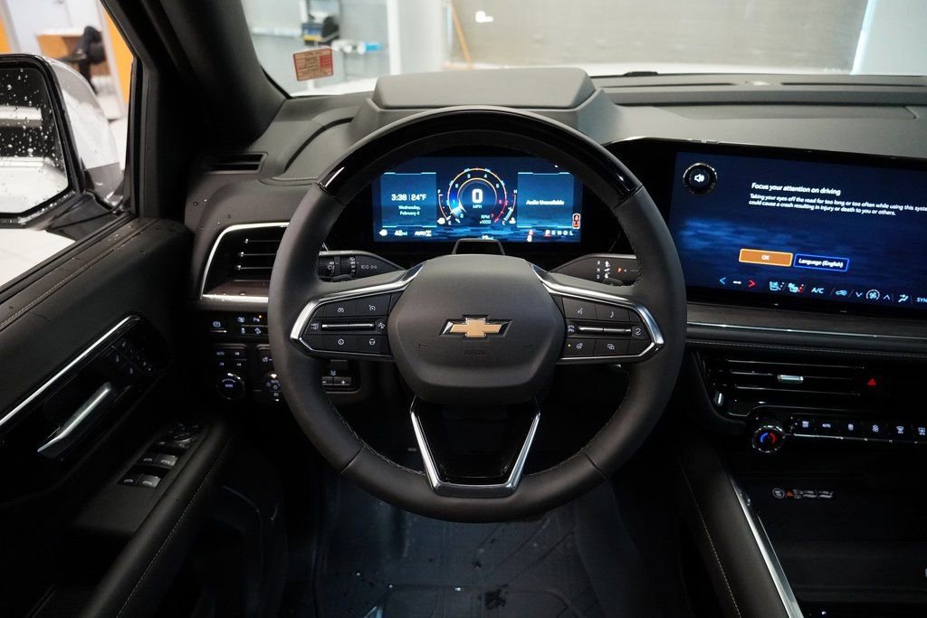 2025 Chevrolet Suburban Premier - Photo 10