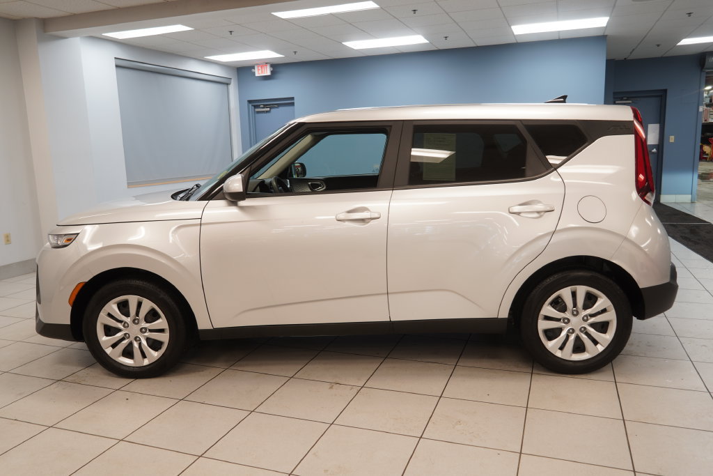 Used 2021 Kia Soul LX Hatchback