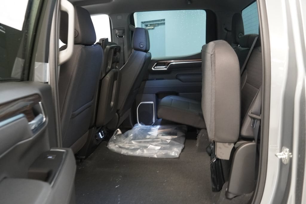 2026 Chevrolet Silverado 1500 LT - Photo 17