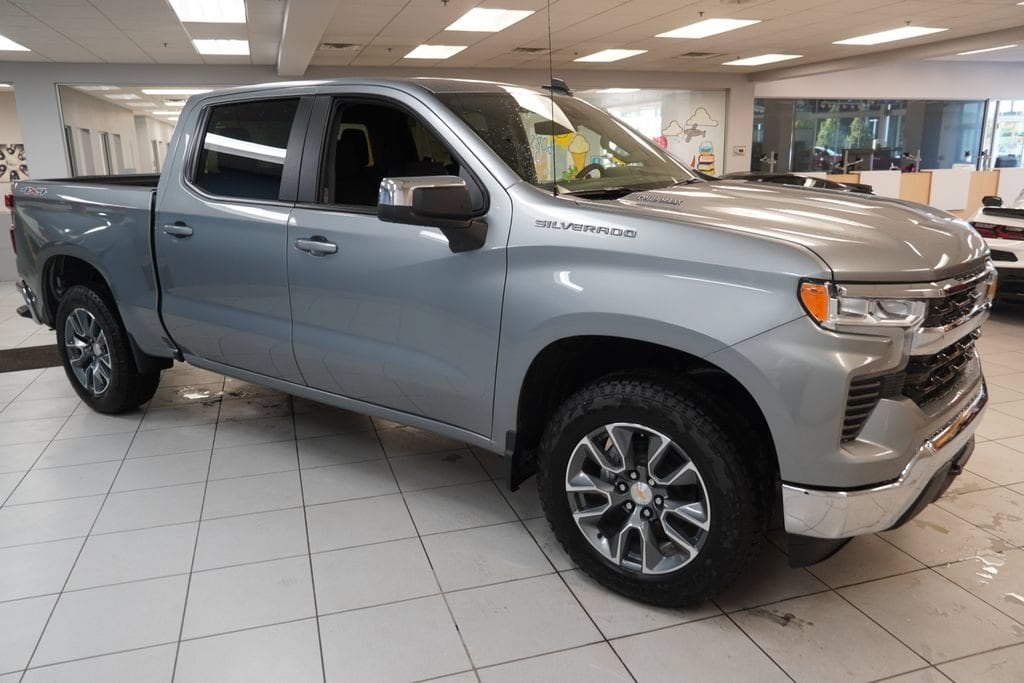 2026 Chevrolet Silverado 1500 LT - Photo 12