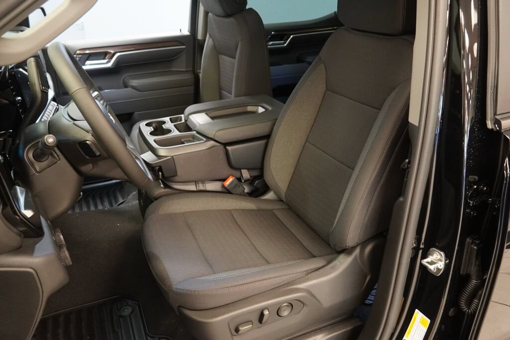 New 2026 Chevrolet Silverado 1500 LT (2FL) Truck