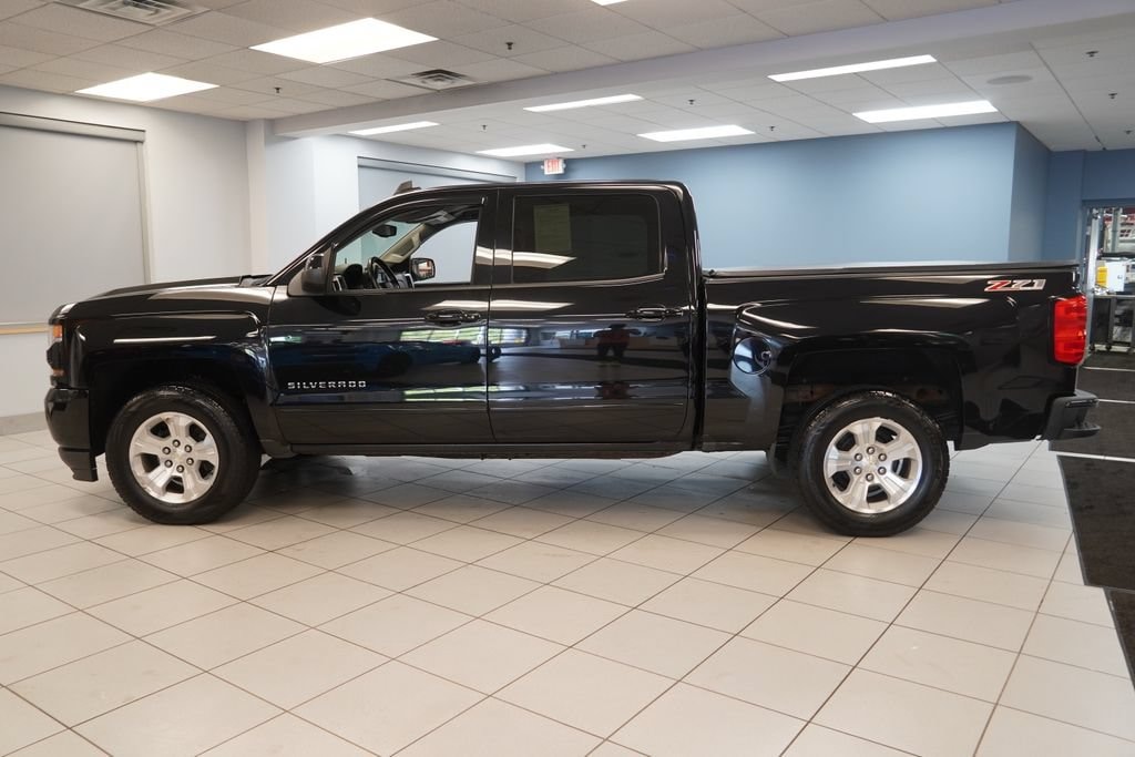Used 2017 Chevrolet Silverado 1500 LT Truck Crew Cab