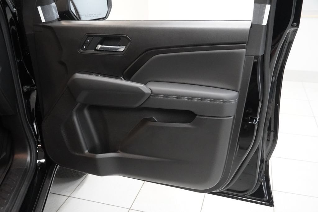 2026 Chevrolet Colorado LT - Photo 24