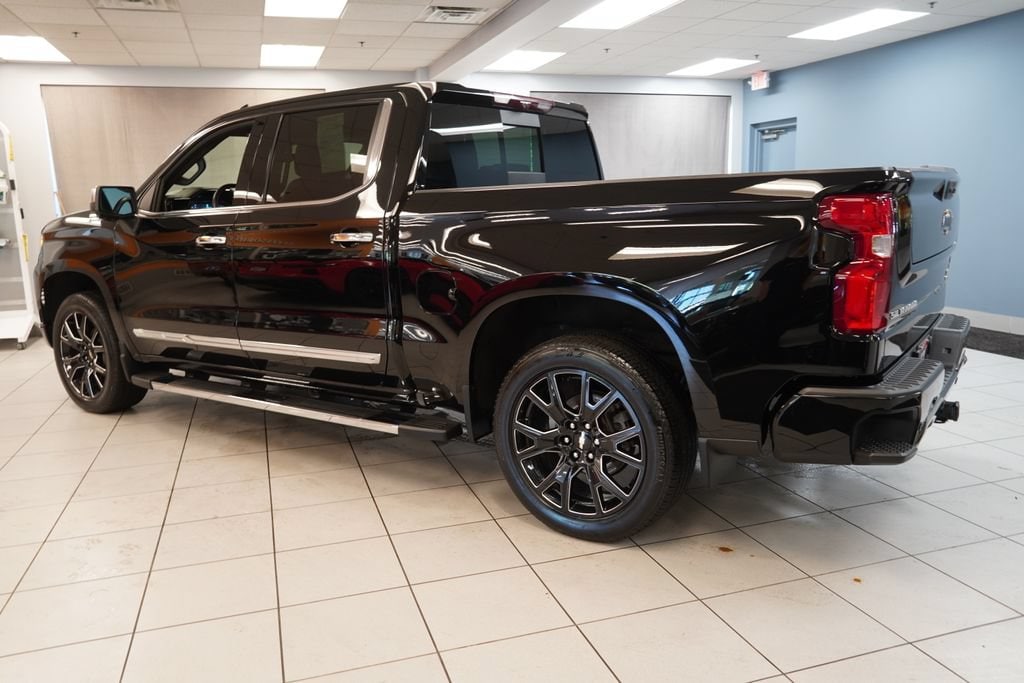 2024 Chevrolet Silverado 1500 High Country - Photo 8