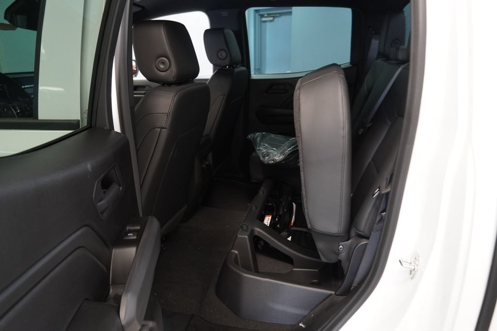 2026 Chevrolet Colorado Trail Boss - Photo 18
