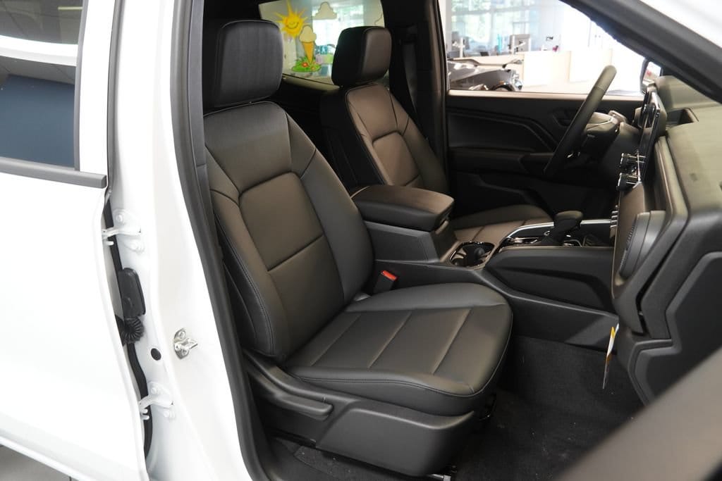 2026 Chevrolet Colorado Trail Boss - Photo 23