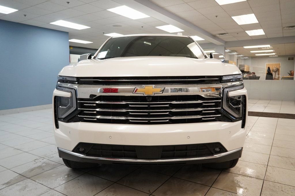2025 Chevrolet Suburban Premier - Photo 18