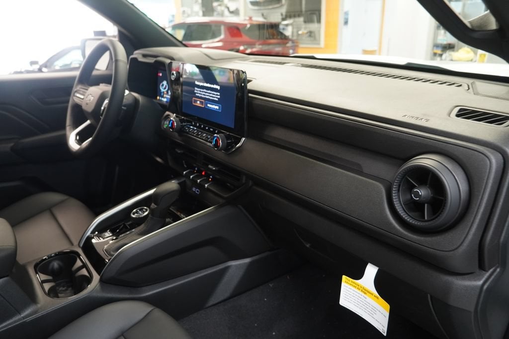 2026 Chevrolet Colorado Trail Boss - Photo 26