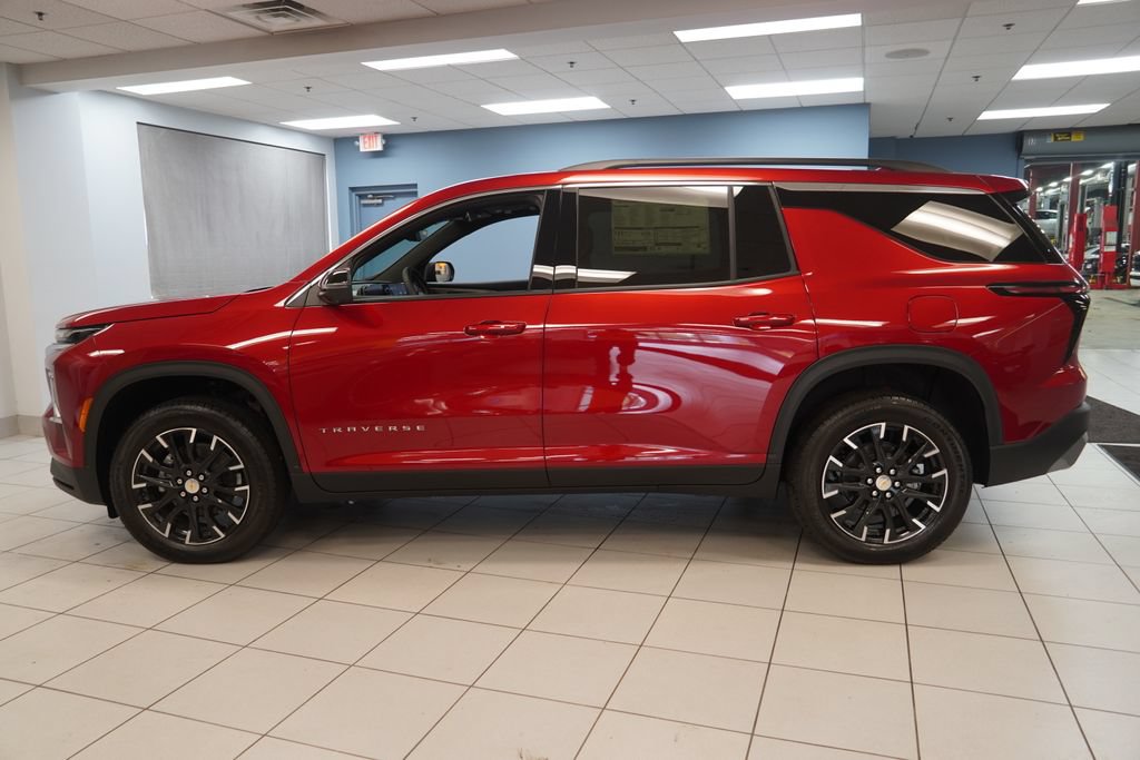 New 2026 Chevrolet Traverse LT SUV