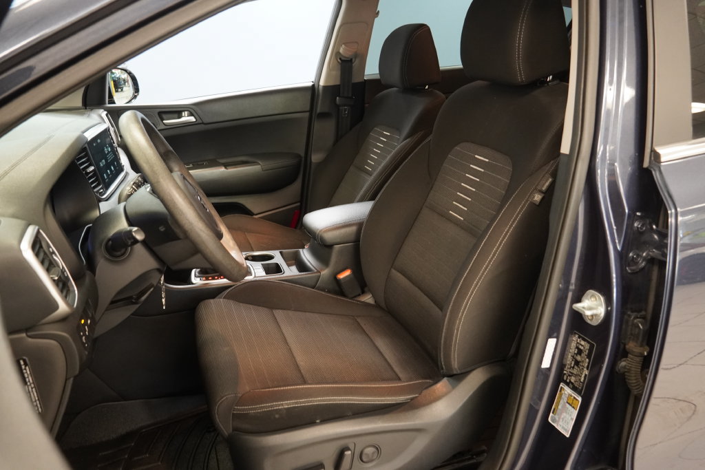 2020 Kia Sportage LX - Photo 3