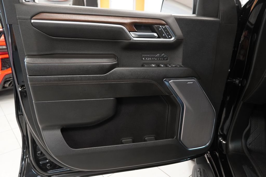 2024 Chevrolet Silverado 1500 High Country - Photo 17