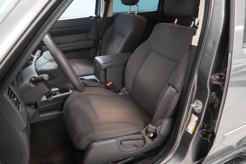 Used 2011 Dodge Nitro Heat SUV