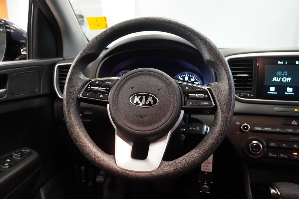 2020 Kia Sportage LX - Photo 17