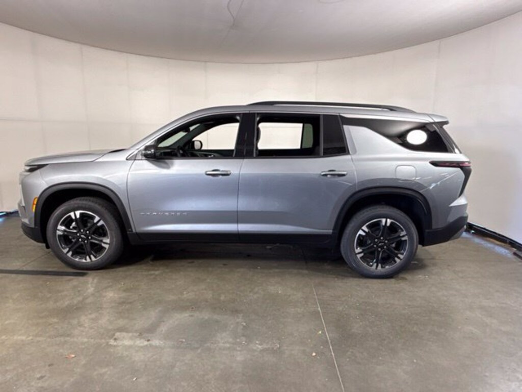 New 2027 Chevrolet Traverse LT SUV