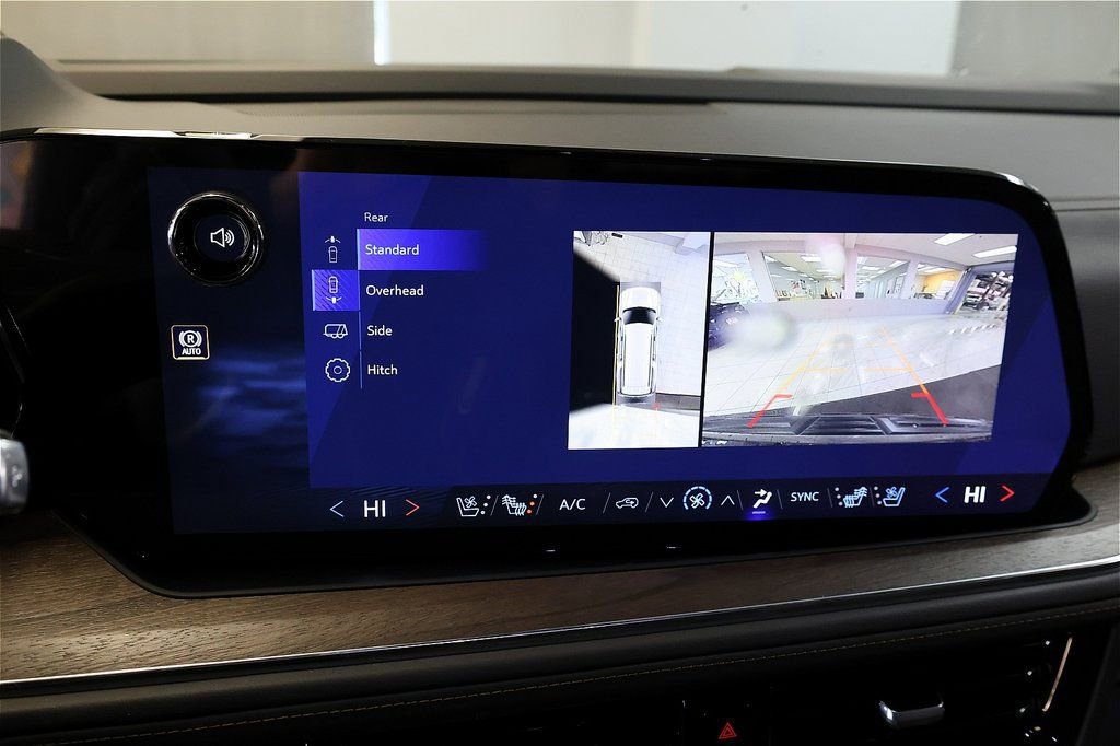 2026 Chevrolet Suburban High Country - Photo 26