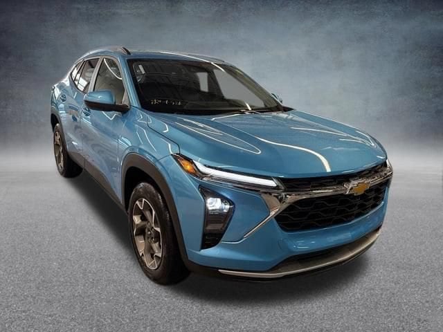 2026 Chevrolet Trax LT - Photo 14