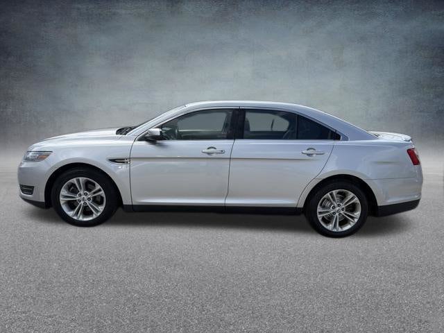2014 Ford Taurus SEL - Photo 10