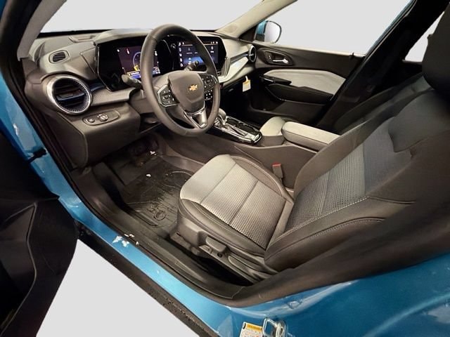 2026 Chevrolet Trax LT - Photo 30