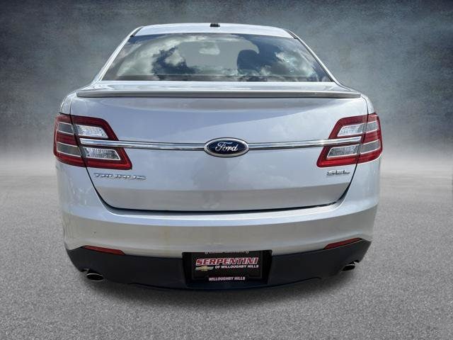 2014 Ford Taurus SEL - Photo 8