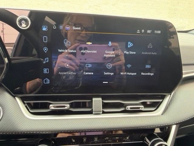 2027 Chevrolet Equinox LT - Photo 14