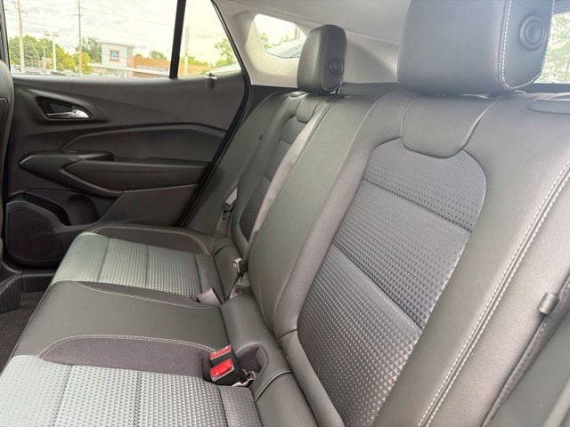 2026 Chevrolet Trax LT - Photo 21
