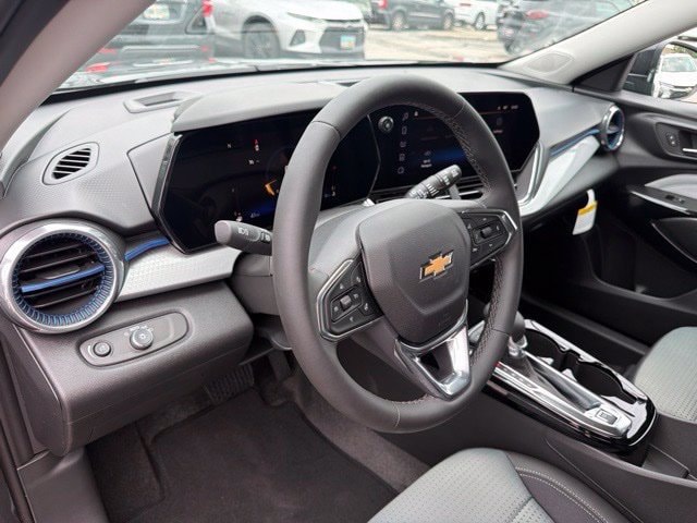 2026 Chevrolet Trax LT - Photo 14