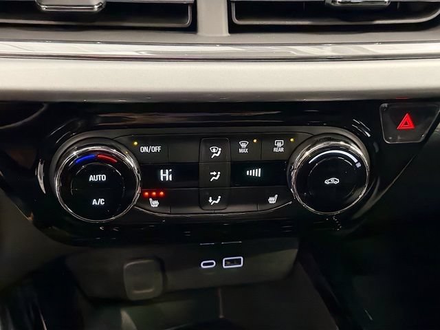 2026 Chevrolet Trax LT - Photo 10