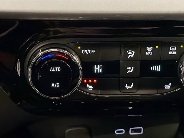 2026 Chevrolet Trax LT - Photo 18