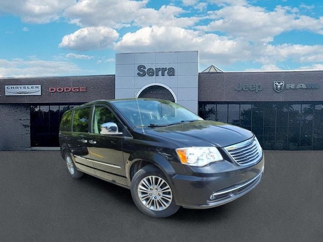 2013 Chrysler Town & Country