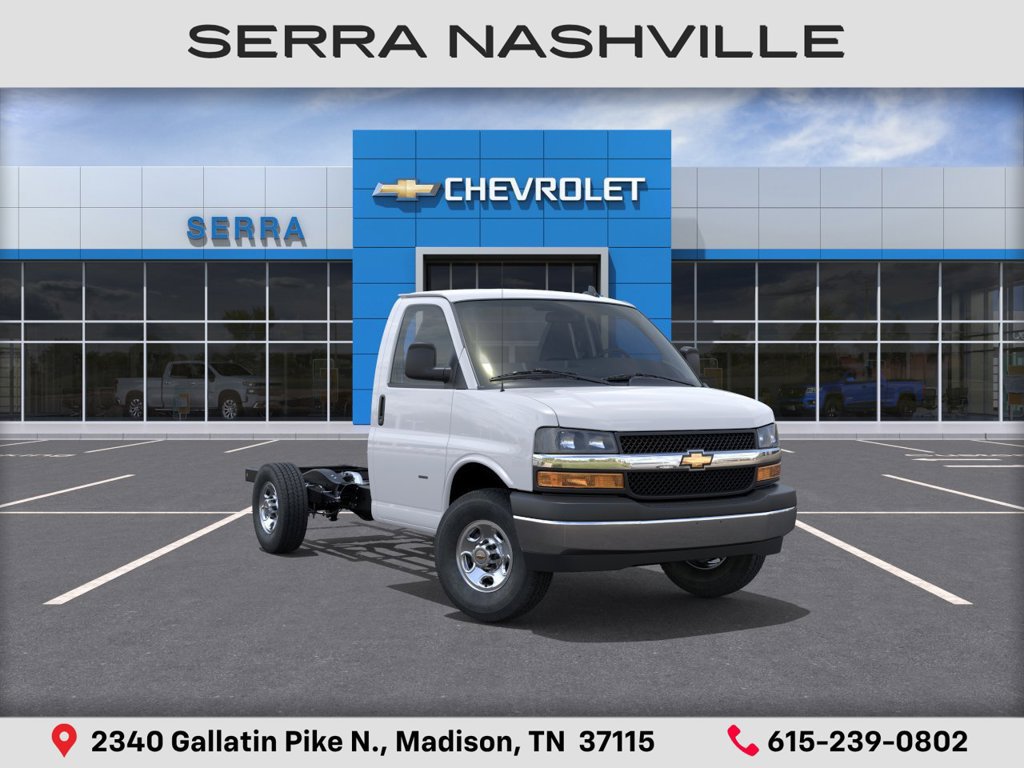 2025 Chevrolet Express Cutaway