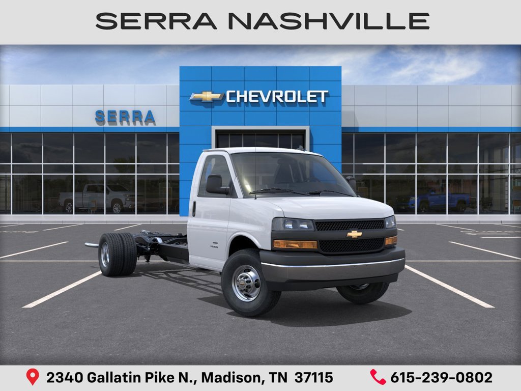 2025 Chevrolet Express Cutaway