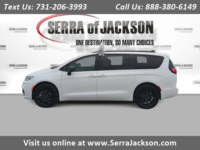 2024 Chrysler Pacifica