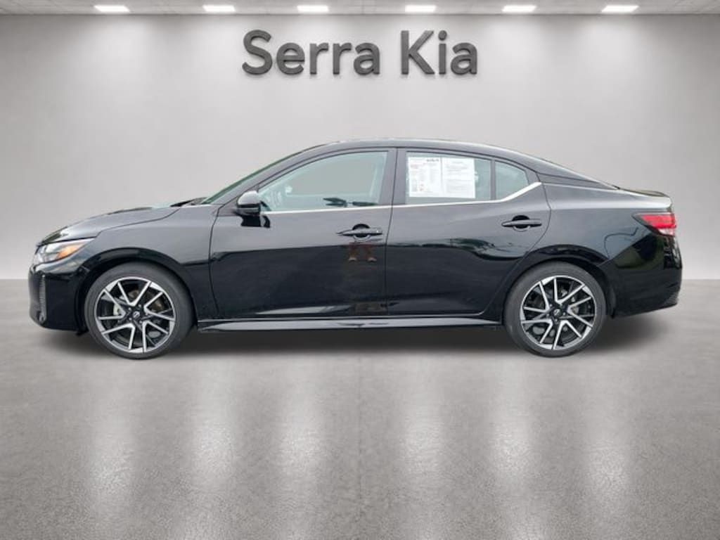 Used 2025 Nissan Sentra SR Sedan