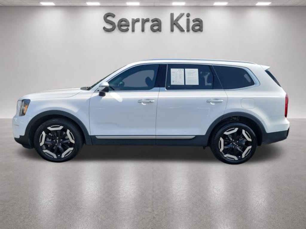 Used 2024 Kia Telluride S SUV